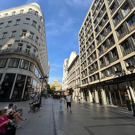 New Design - Fashion Street * Budapest